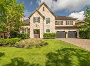 27 Johnathan Landing Ct, The Woodlands, TX 77389