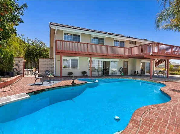 3003 Mesa Verde Dr, Burbank, CA 91504