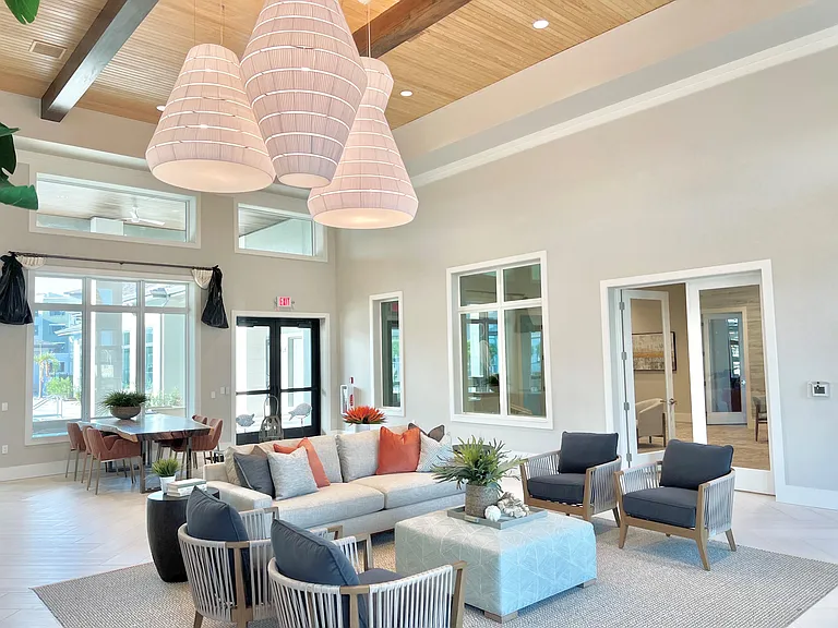 Gateway Commons Apartments — Photo 5