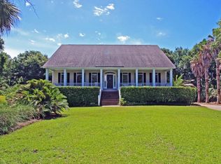 6 Fairway Village Ln, Isle Of Palms, SC 29451