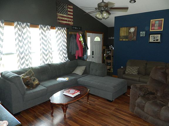 3rd image of 5755 N 192nd Ave