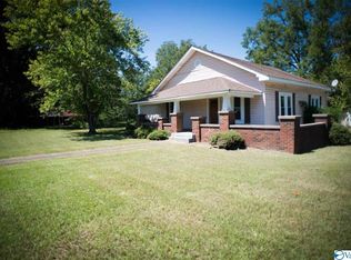 1301 Main St W, Hartselle, AL 35640