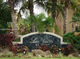 8290 Lake Dr APT 230, Doral, FL 33166