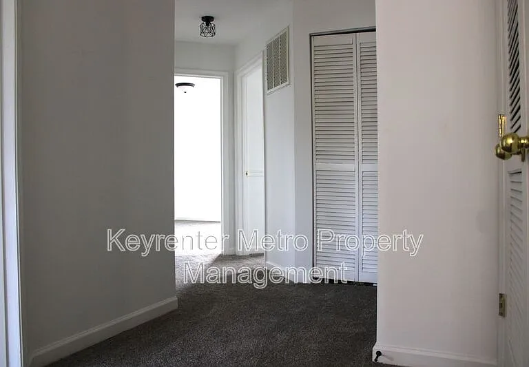 1005 Treeland Way — Photo 20