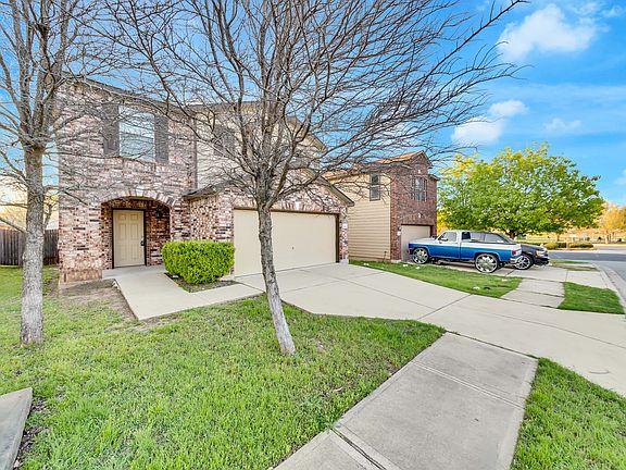 4th image of 9004 Bird Brook Ln