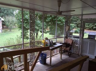 5910 Connie Cir, Rex, GA 30273