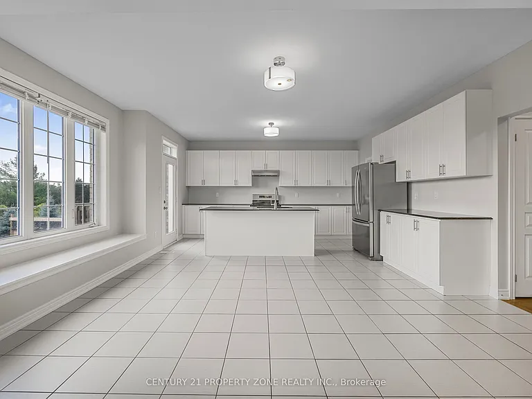 919 Green St — Photo 13