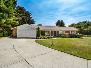 15600 Summerlyn Dr, Granger, IN