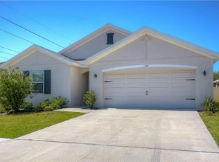 304 Blue Point Dr, Ruskin, FL 33570