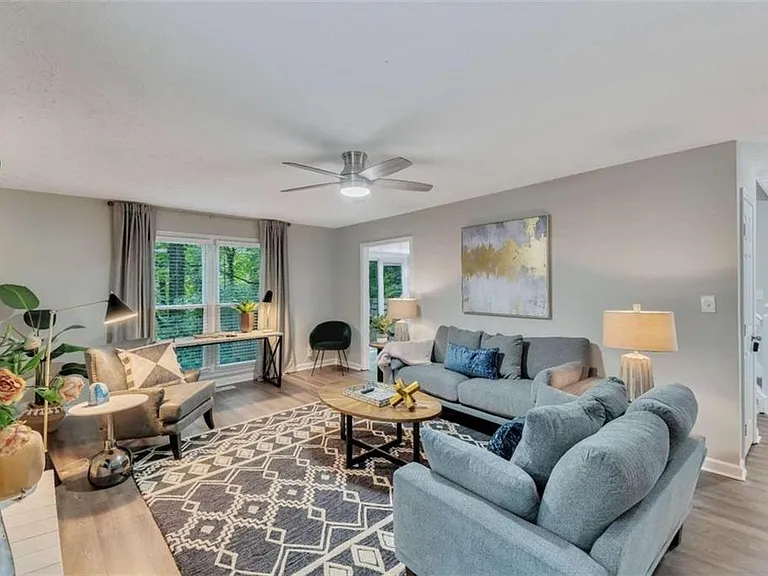 826 Moonlit Ln NW — Photo 3