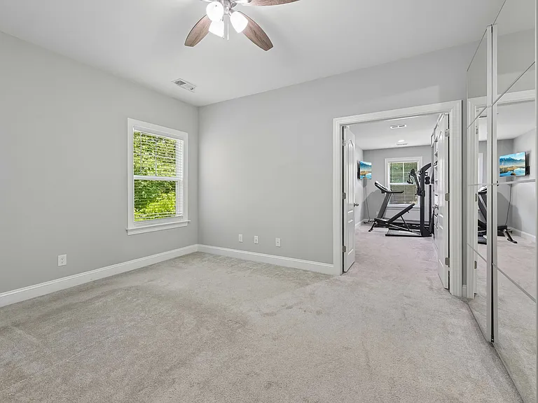 3924 Fox Grove Trl — Photo 40