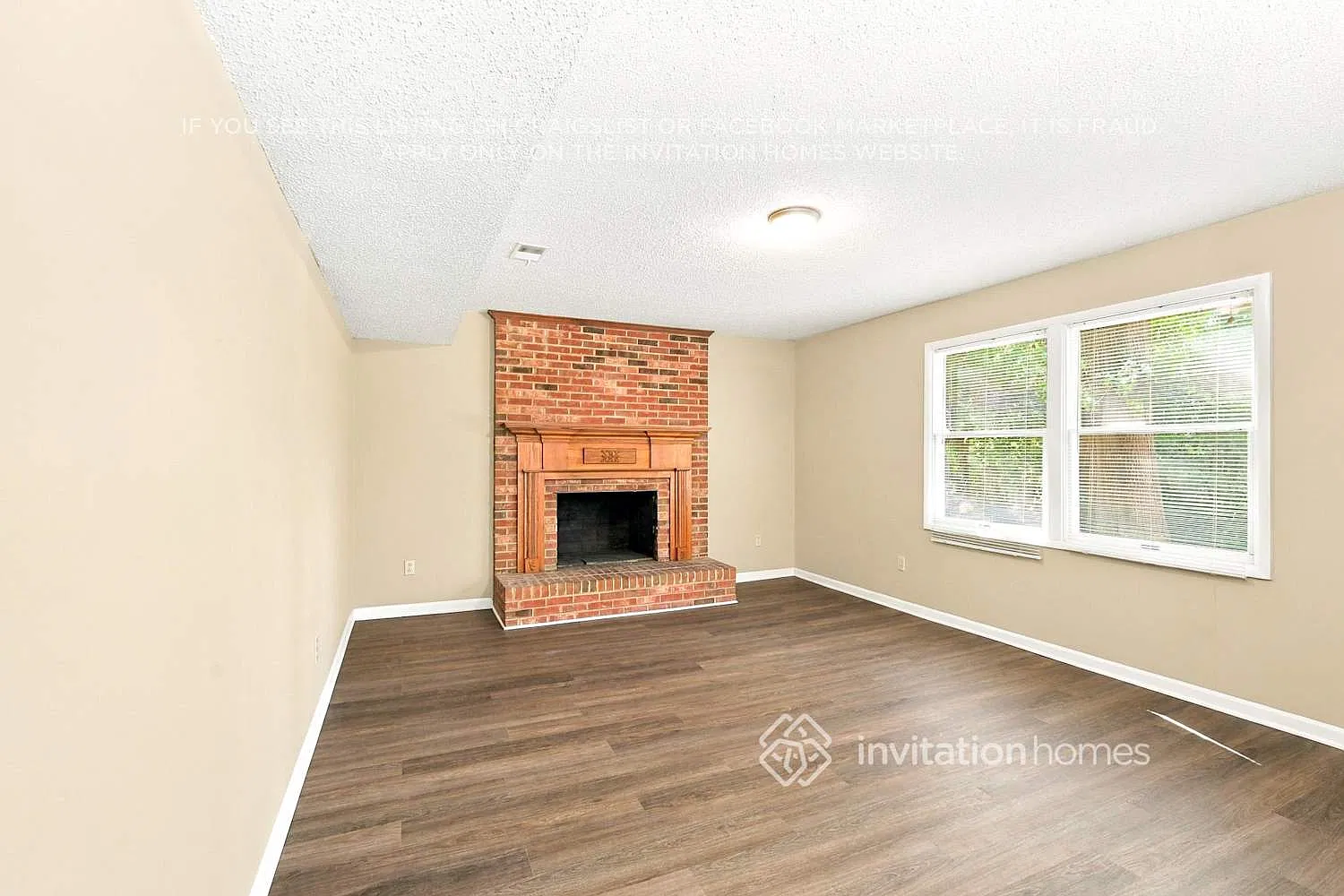 7241 Connan Ln Charlotte, NC 28226 — Photo 4