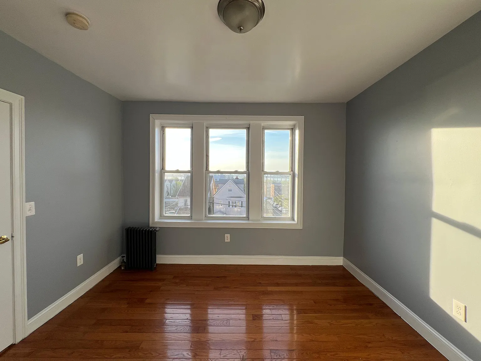 1204 Kennedy Boulevard — Photo 4