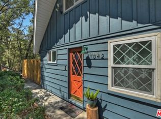 1042 Inspiration Dr, Lake Arrowhead, CA 92352