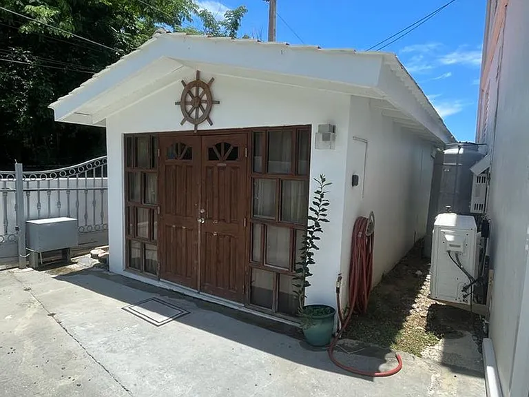 Bo Calvache Sector Valle Escondido The Captains St #The Captains Studio — Photo 5