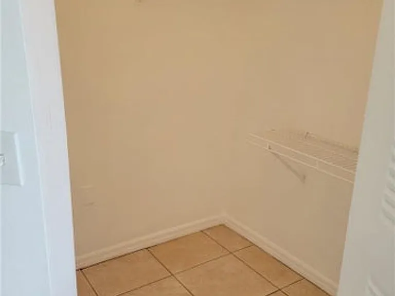 5005 Wiles Rd #108 — Photo 10