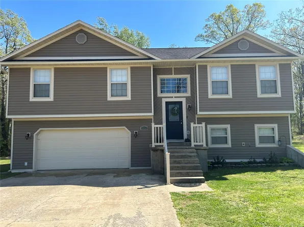 3310 Rhett Ln, Poplar Bluff, MO 63901