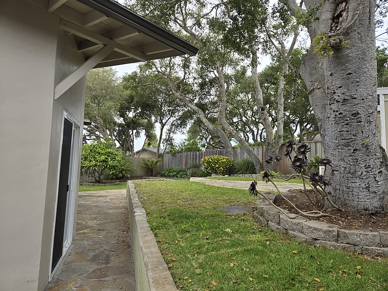 1318 Funston Ave — Photo 5