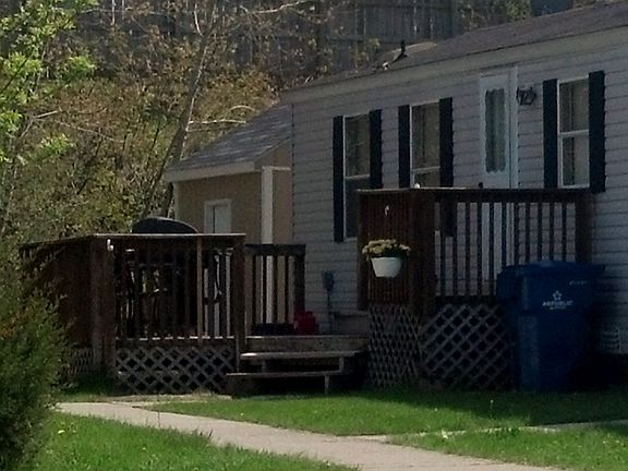 3rd image of 426 Worthington Dr