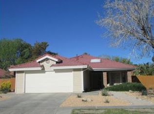 1019 N Heritage Dr, Ridgecrest, CA 93555