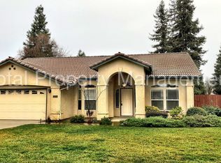 4107 E Sue Ave, Visalia, CA 93292
