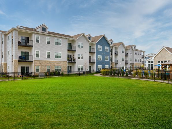 101 NW Mock Ave #5205