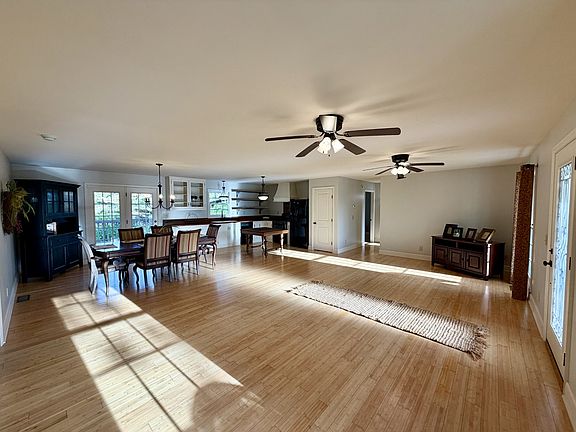 5th image of 153 Gore Rd