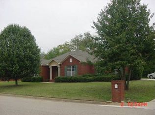 205 Eton Dr, Dothan, AL 36305