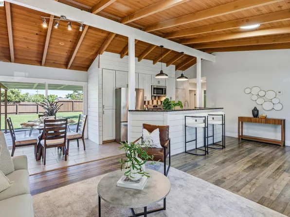 6684 Graham Ave, Newark, CA 94560