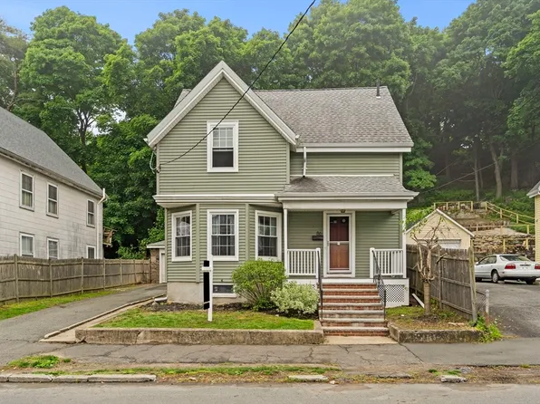 86 Verona St, Lynn, MA 01904