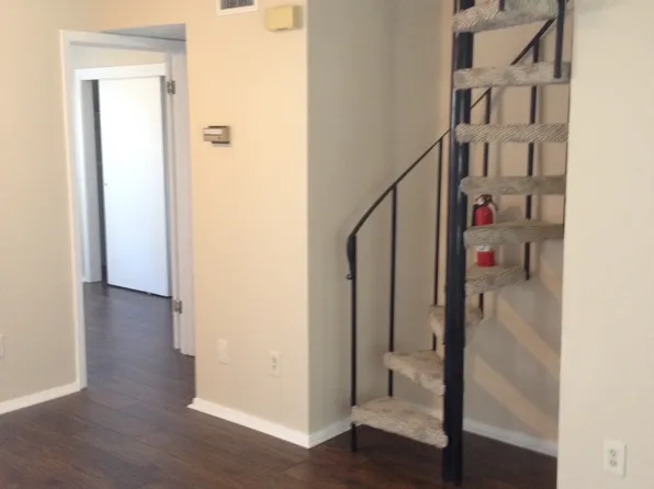 1514 Parker Ln APT 210, Austin, TX 78741