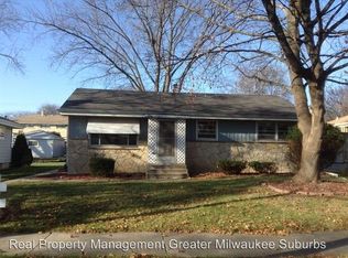 4325 N 83rd St, Milwaukee, WI 53222