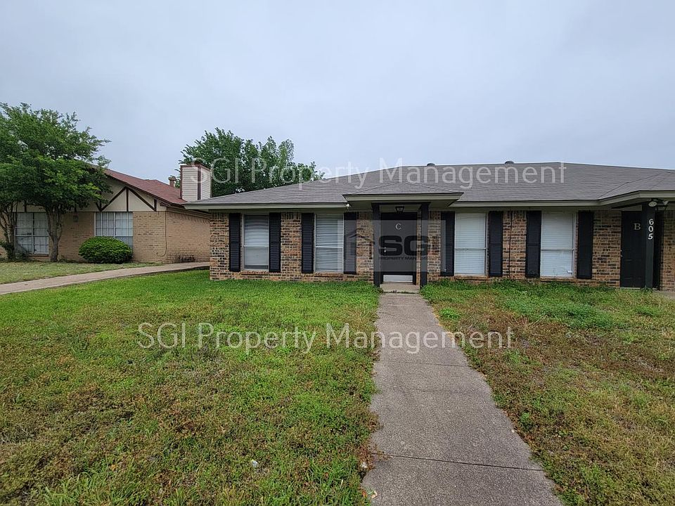 1st image of 605 Starlinda Ct #C