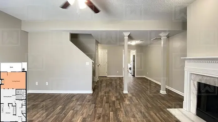 1329 Pamela St — Photo 6