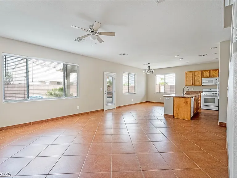 5910 Willis St — Photo 6