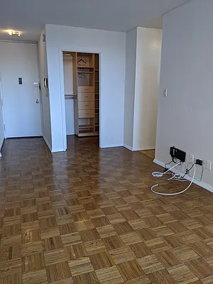 Rented by Engel & Völkers New York City | media 3