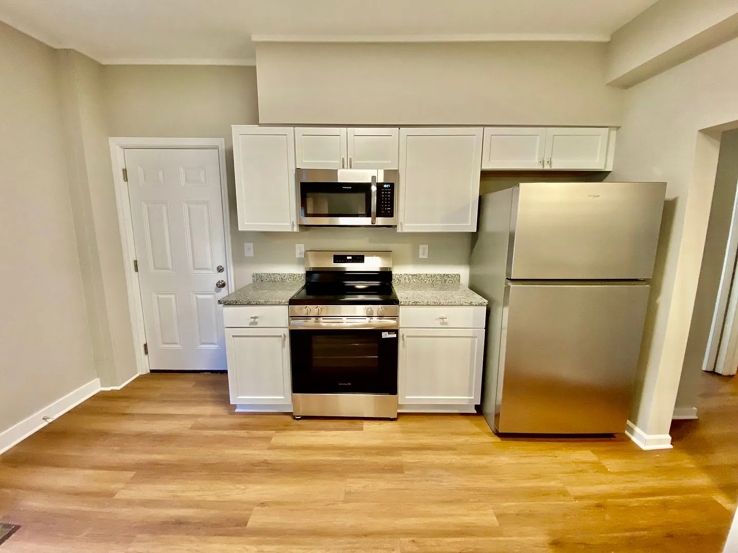 1801 Talmage Ave Se — Photo 3