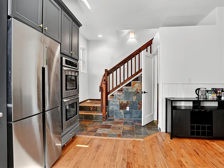 2215 Meade St — Photo 10