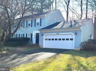 9469 Lapstrake Ln, Burke, VA 22015