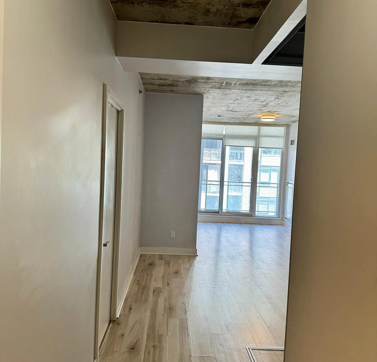 2 bed, $2,750 — Photo 1