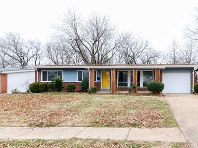 1670 Aqueduct Dr, Florissant, MO, 63033