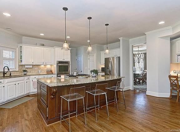 4th image of 8631 Barclay Woods Ct