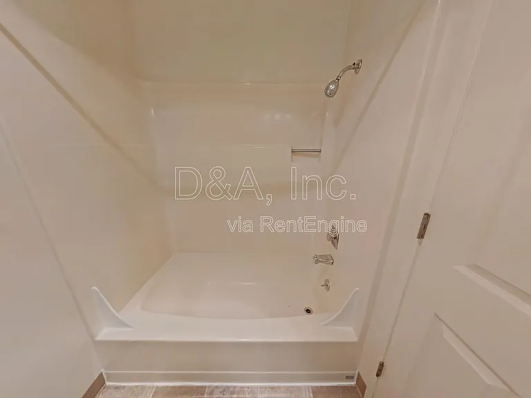 697 Jefferson St SE #5 — Photo 9
