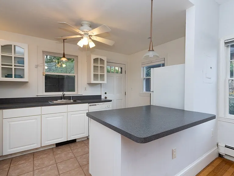 128 Ashmont St #1 — Photo 12
