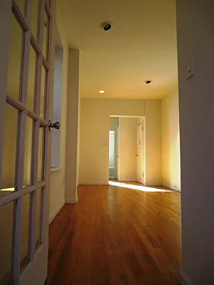 Rented by Waverly Realty Associates | media 7