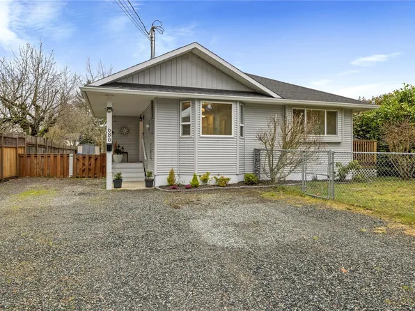 680 Montague Rd, Nanaimo, BC V9R 3G3