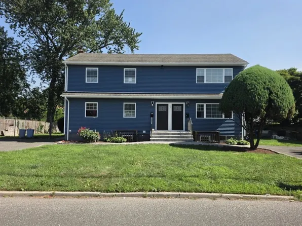 63 E 6th St Floor 2, Huntington Station, NY 11746