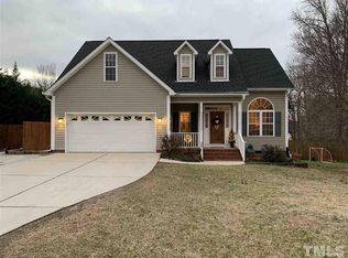 39 Oak Blf, Fuquay Varina, NC 27526