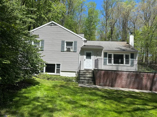 9 Grandview Drive, Pleasantville, NY 10570