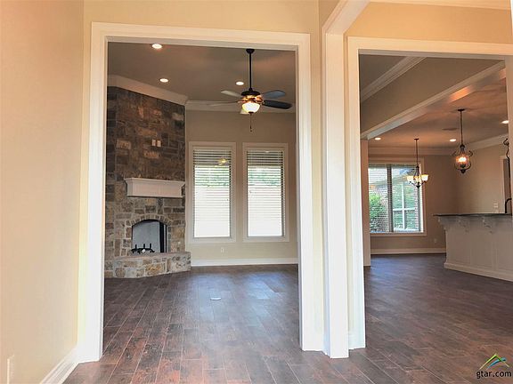 4th image of 6935 Saint Anthony Dr